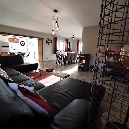 ヴィラ Luxurious With Pool In The Ardennes *