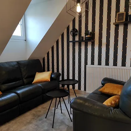Luxurious With Pool In The Ardennes Ставело