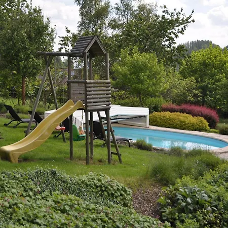 Luxurious With Pool In The Ardennes * スタヴロ