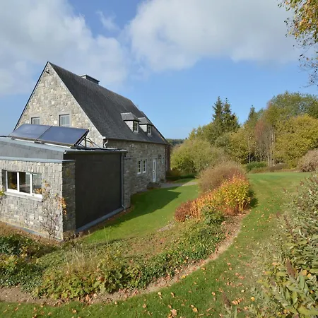 Luxurious With Pool In The Ardennes ヴィラ スタヴロ